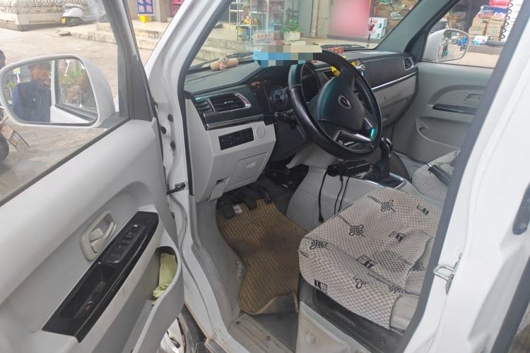 Used Jinbei New Hiace X30L 2018 1.5L Wealth Edition DLCG14 Driver Seat