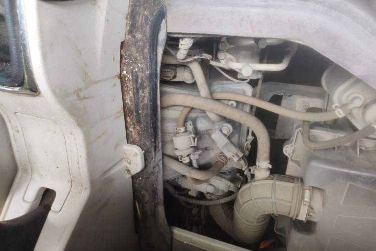 Used Jinbei New Hiace X30L 2018 1.5L Wealth Edition DLCG14 Engine Bay Left