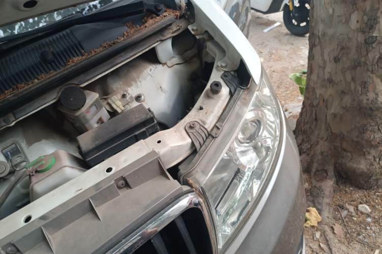 Used Jinbei New Hiace X30L  Engine Bay Left