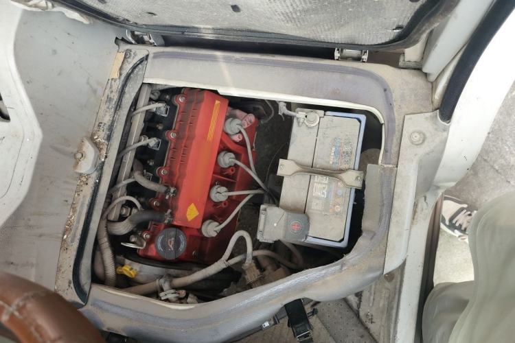 Used Jinbei New Hiace X30L 2018 1.5L Wealth Edition DLCG14 Engine Bay Right