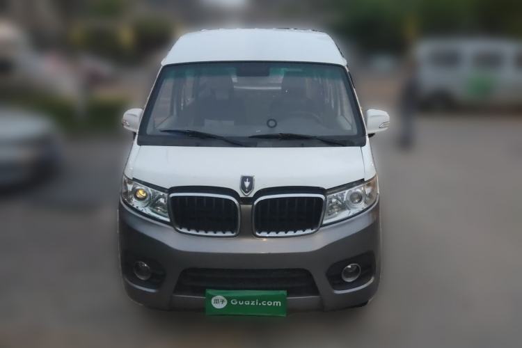 Used Jinbei New Hiace X30L 2018 1.5L Wealth Edition DLCG14 Front