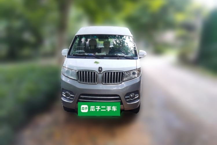 Used Jinbei New Hiace X30L 2018 1.5L Wealth Edition DLCG14 Front