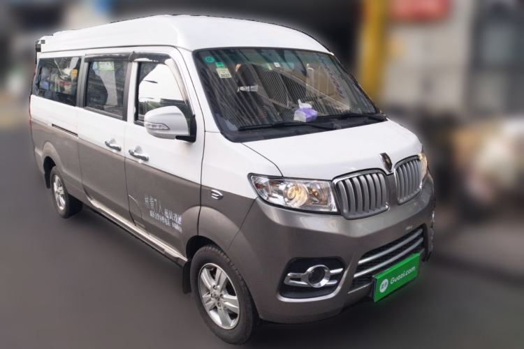 Used Jinbei New Hiace X30L 2018 1.5L Business Edition DLCG14 Front Right 45 Deg