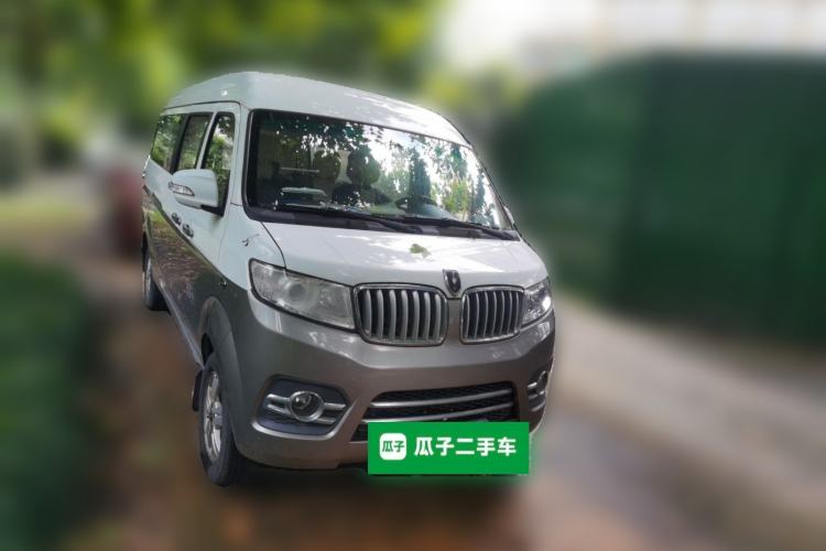 Used Jinbei New Hiace X30L 2018 1.5L Wealth Edition DLCG14 Front Right 45 Deg