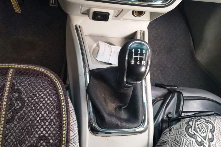 Used Jinbei New Hiace X30L 2018 1.5L Business Edition DLCG14 Gear Lever