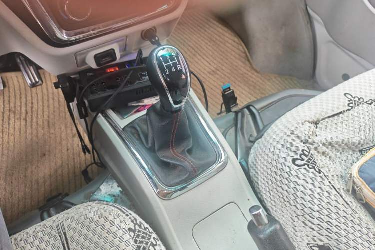 Used Jinbei New Hiace X30L 2018 1.5L Wealth Edition DLCG14 Gear Lever