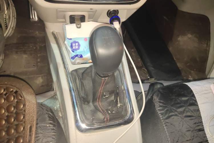Used Jinbei New Hiace X30L 2018 1.5L Wealth Edition DLCG14 Gear Lever