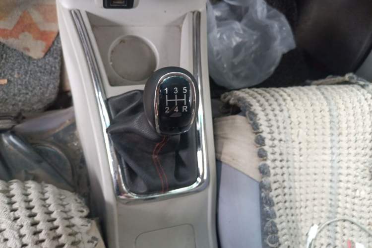 Used Jinbei New Hiace X30L  Gear Lever
