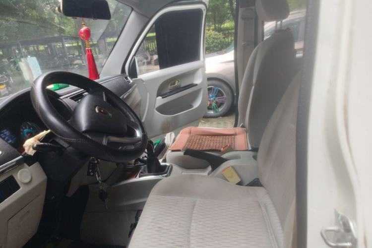 Used Jinbei New Hiace X30L 2018 1.5L Wealth Edition DLCG14 Left Front Seat