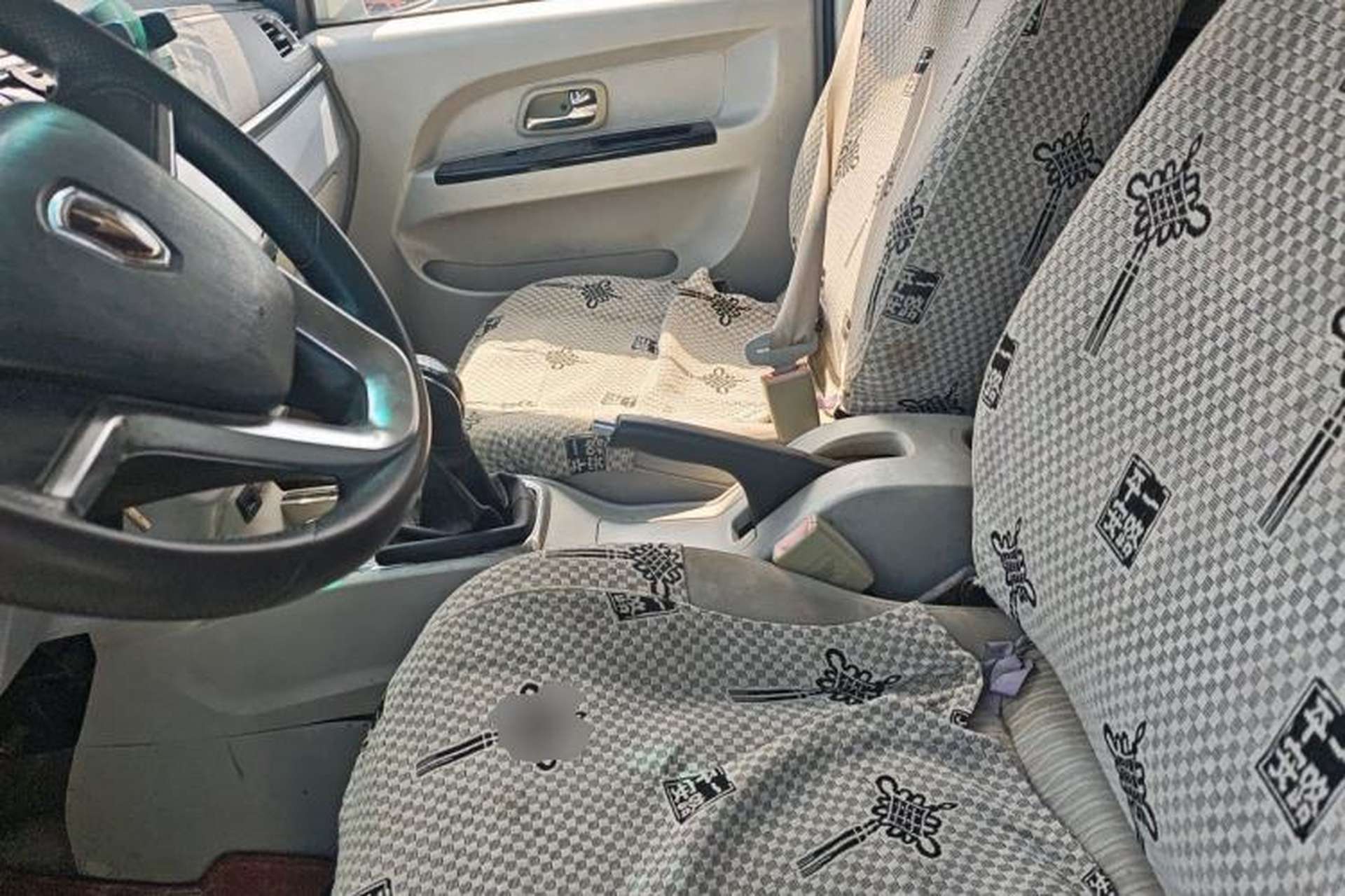 Used Jinbei New Hiace X30L  Left Front Seat