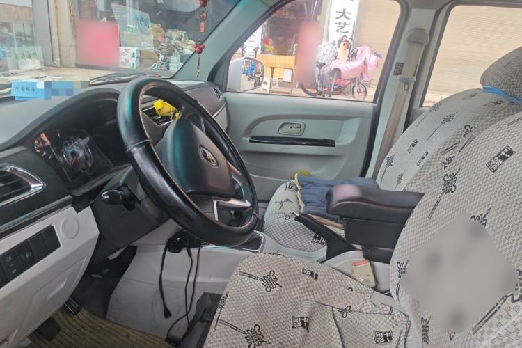 Used Jinbei New Hiace X30L 2018 1.5L Wealth Edition DLCG14 Left Front Seat