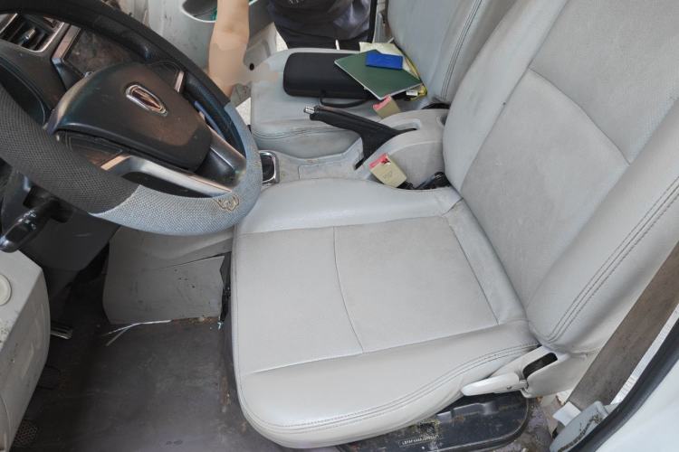Used Jinbei New Hiace X30L 2018 1.5L Business Edition DLCG14 Left Front Seat