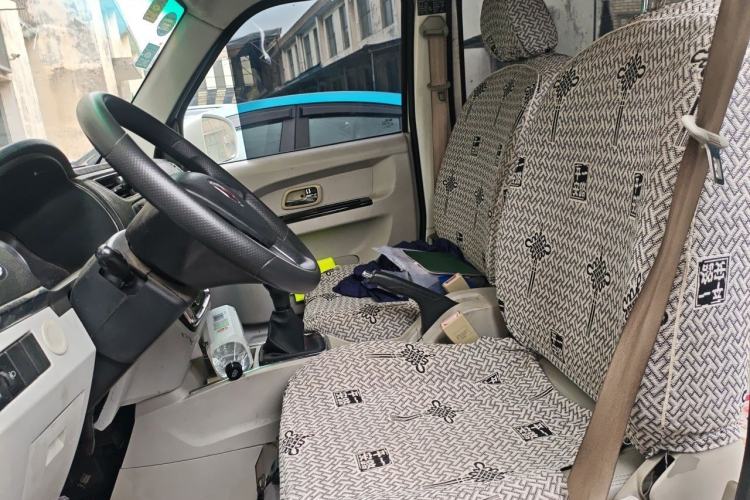 Used Jinbei New Hiace X30L 2018 1.5L Business Edition DLCG14 Left Front Seat