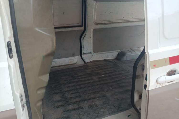 Used Jinbei New Hiace X30L  Left Rear Seat