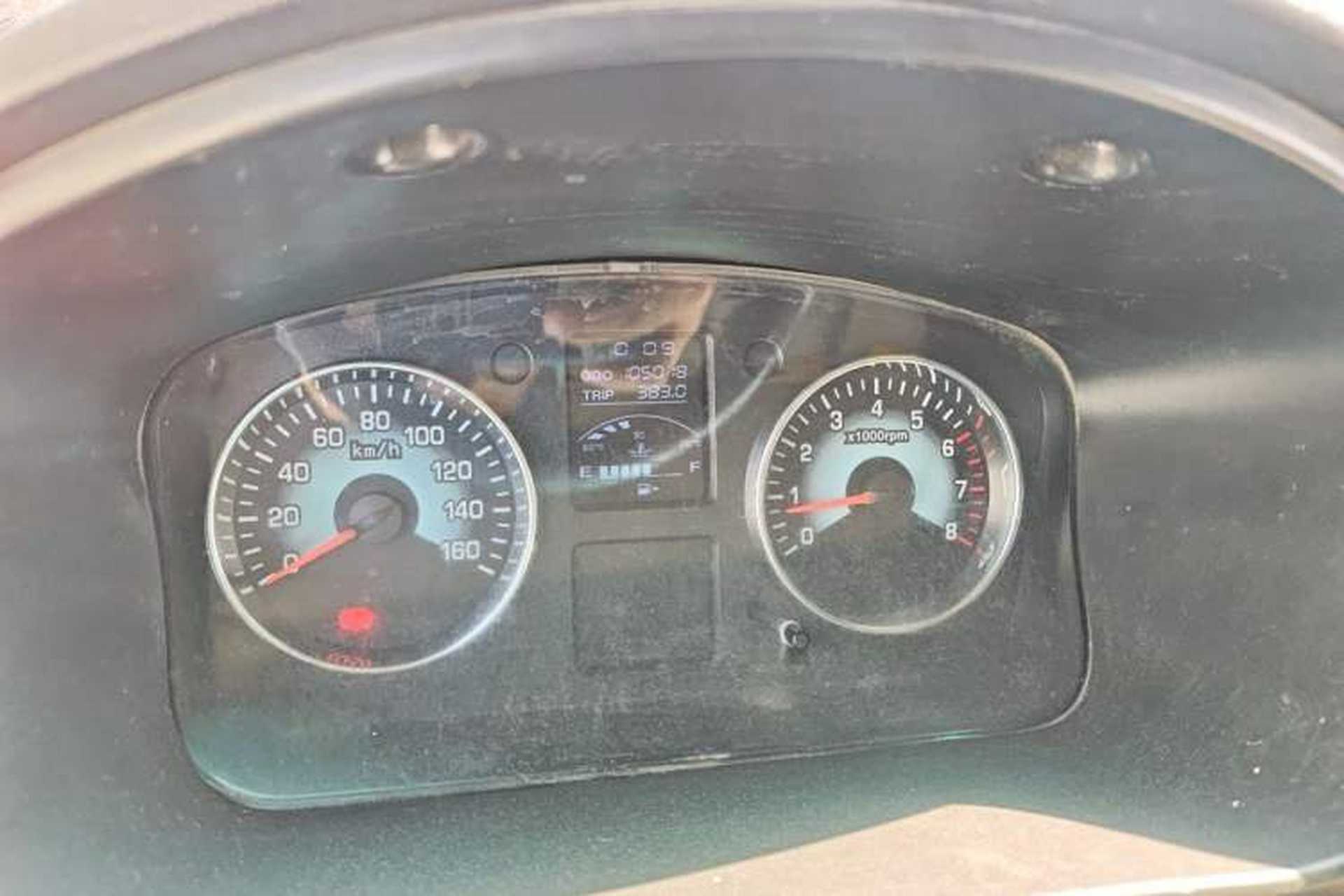 Used Jinbei New Hiace X30L  Odometer Close Up
