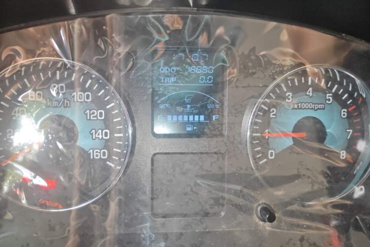 Used Jinbei New Hiace X30L 2018 1.5L Wealth Edition DLCG14 Odometer Close Up