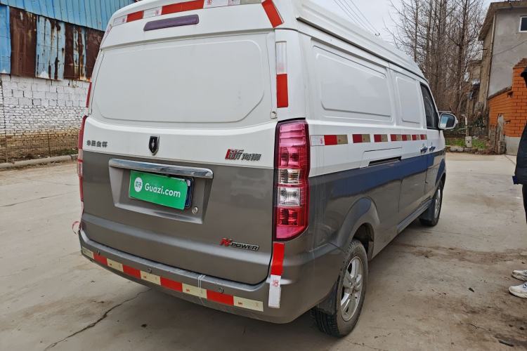 Used Jinbei New Hiace X30L 2018 1.5L Box Truck Business Edition DLCG14 Rear Right 45 Deg