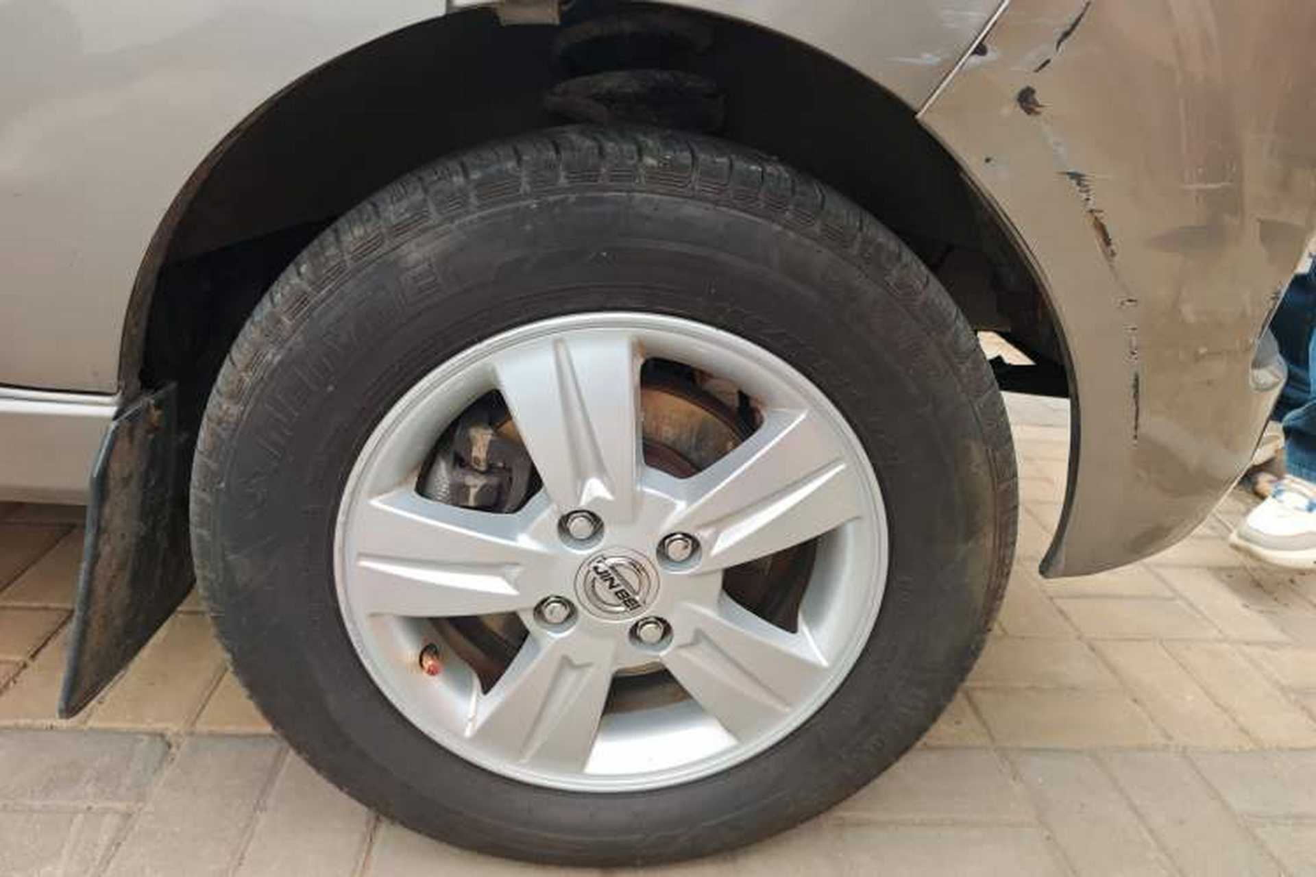 Used Jinbei New Hiace X30L 2018 1.3L Business Edition DLCG12 Right Front Wheel Hub