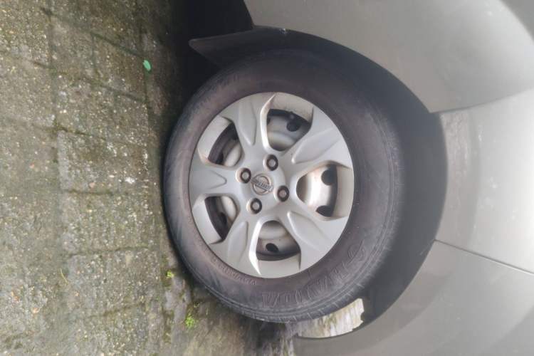 Used Jinbei New Hiace X30L 2018 1.5L Wealth Edition DLCG14 Right Front Wheel Hub