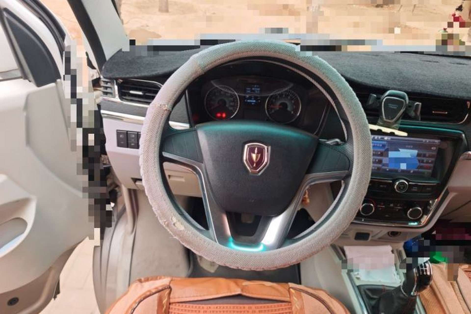 Used Jinbei New Hiace X30L 2018 1.3L Business Edition DLCG12 Steering Wheel
