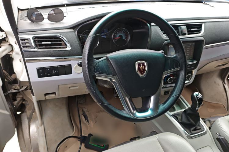 Used Jinbei New Hiace X30L 2018 1.5L Box Truck Business Edition DLCG14 Steering Wheel