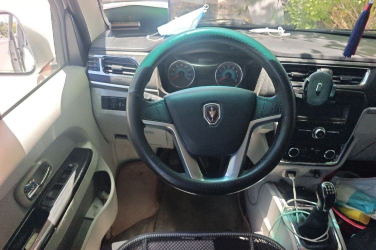 Used Jinbei New Hiace X30L 2018 1.5L Box Truck Wealth Edition DLCG14 Steering Wheel