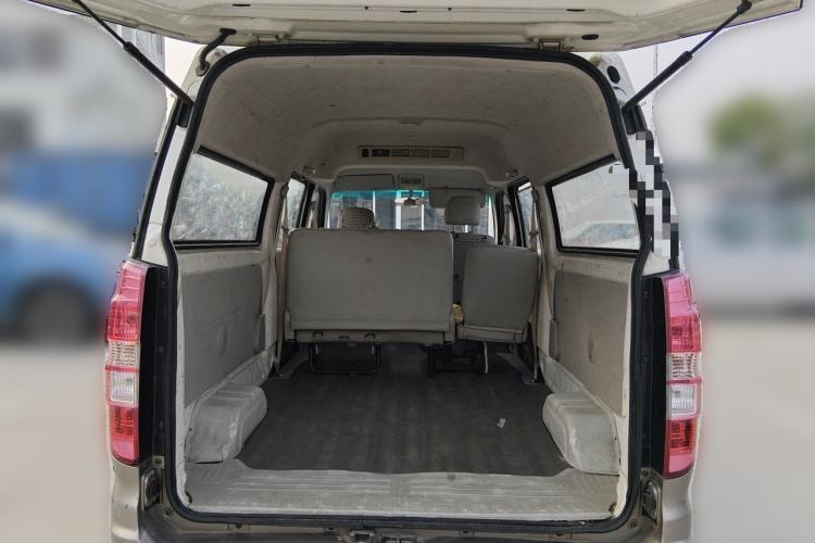 Used Jinbei New Hiace X30L 2018 1.5L Business Edition DLCG14 Trunk