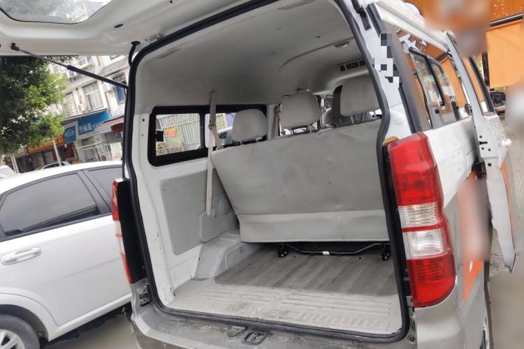 Used Jinbei New Hiace X30L 2018 1.5L Wealth Edition DLCG14 Trunk