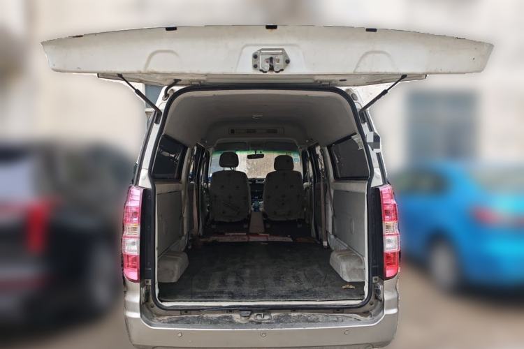Used Jinbei New Hiace X30L 2018 1.5L Business Edition DLCG14 Trunk