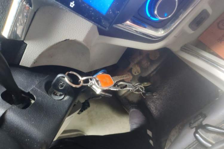 Used Jinbei New Hiace X30L 2018 1.5L Wealth Edition DLCG14 Vehicle Key