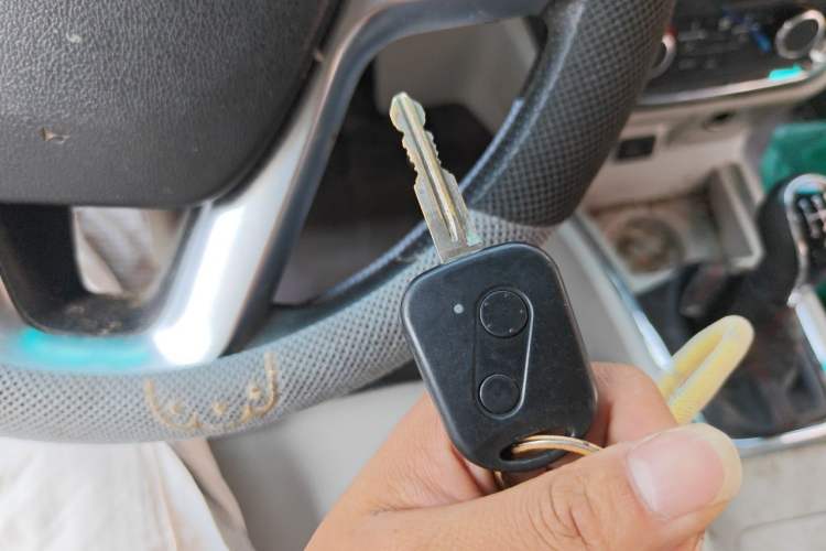 Used Jinbei New Hiace X30L 2018 1.5L Business Edition DLCG14 Vehicle Key