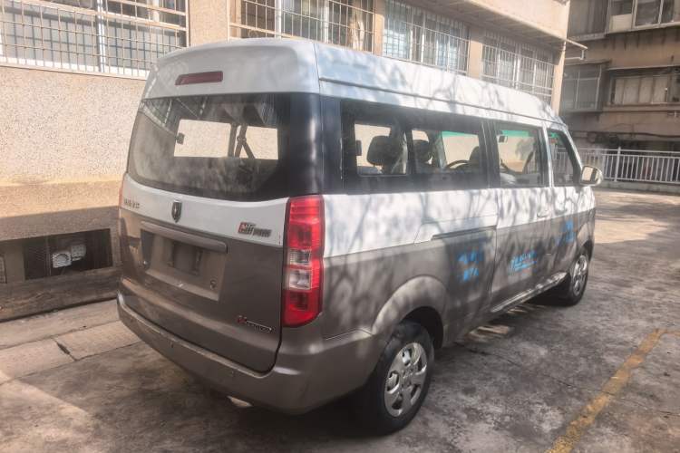 Used Jinbei New Hiace X30L 2018 1.5L Wealth Edition DLCG14 Rear Right 45 Deg