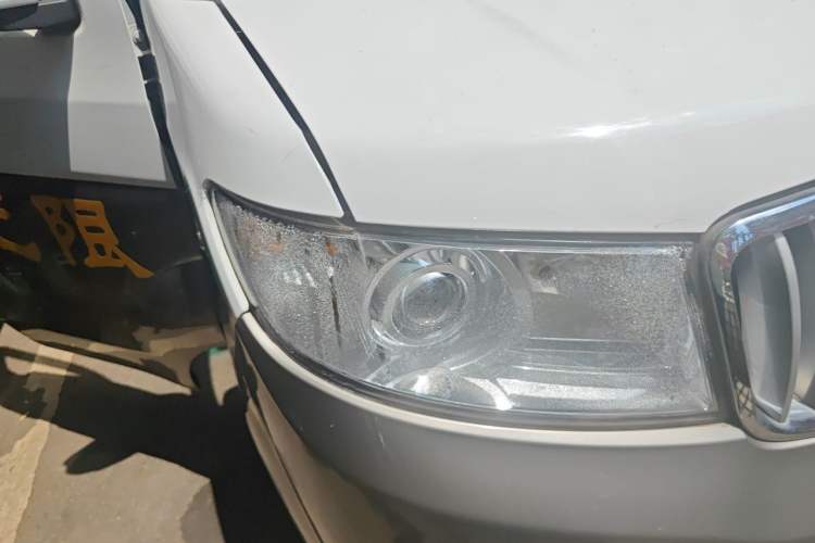 Used Jinbei New Hiace X30L 2018 1.5L Wealth Edition DLCG14 Right Front Headlight