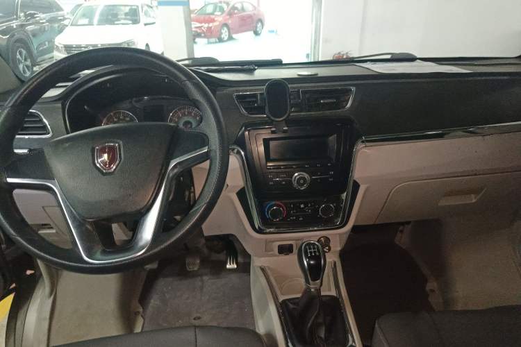 Used Jinbei New Hiace X30L 2018 1.5L Wealth Edition DLCG14 Audio And AC Panel