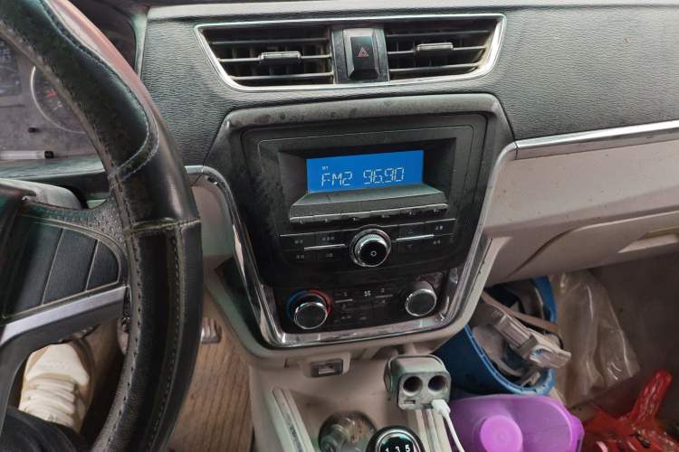 Used Jinbei New Hiace X30L 2018 1.5L Wealth Edition DLCG14 Audio And AC Panel