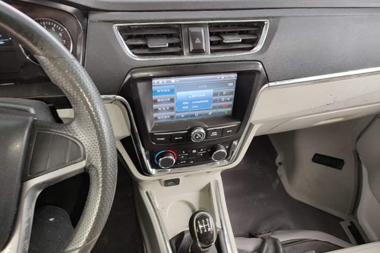 Used Jinbei New Hiace X30L 2018 1.5L Wealth Edition DLCG14 Audio And AC Panel