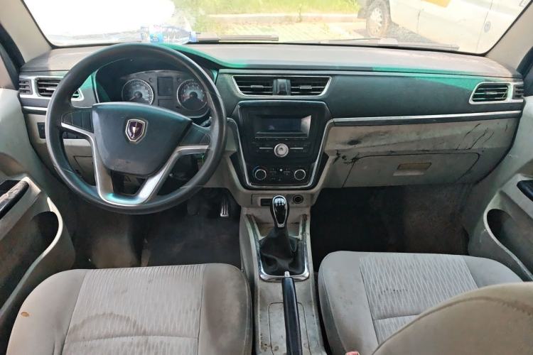 Used Jinbei New Hiace X30L 2018 1.5L Wealth Edition DLCG14 Center Console