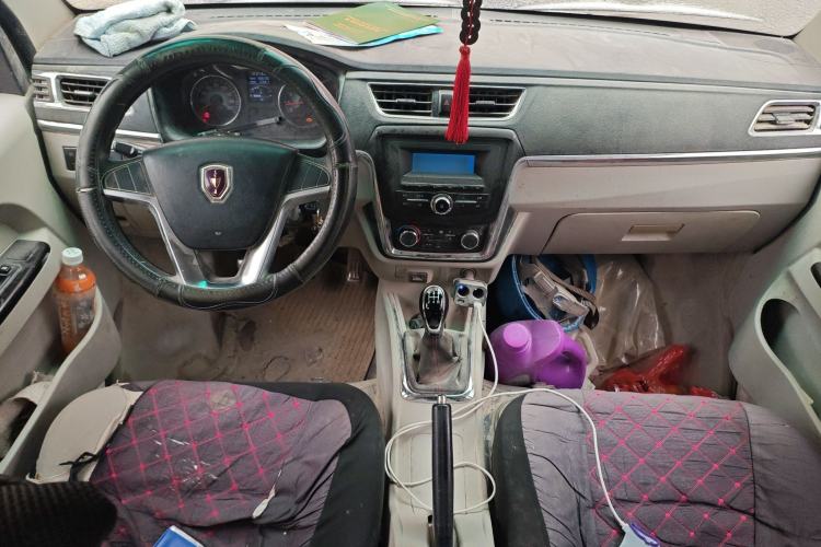 Used Jinbei New Hiace X30L 2018 1.5L Wealth Edition DLCG14 Center Console