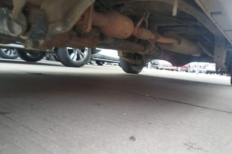 Used Jinbei New Hiace X30L  Chassis Front Left