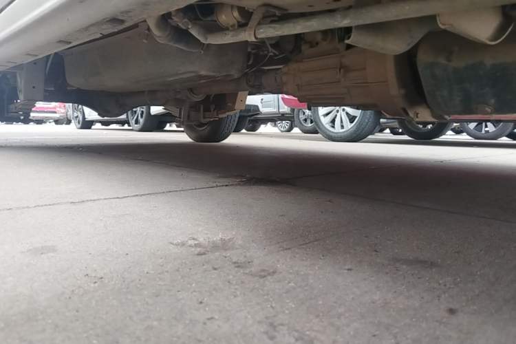 Used Jinbei New Hiace X30L  Chassis Front Right
