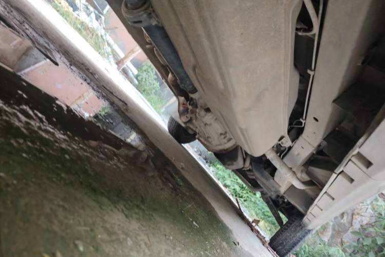 Used Jinbei New Hiace X30L 2018 1.5L Wealth Edition DLCG14 Chassis Rear Right