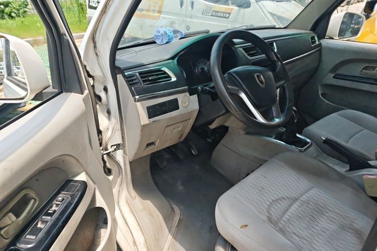 Used Jinbei New Hiace X30L 2018 1.5L Wealth Edition DLCG14 Driver Seat