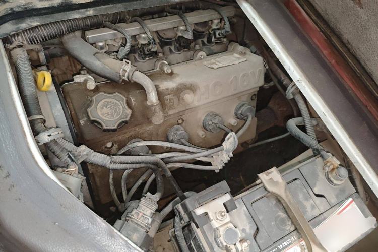 Used Jinbei New Hiace X30L 2018 1.5L Wealth Edition DLCG14 Engine Bay