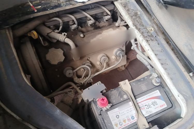 Used Jinbei New Hiace X30L  Engine Bay