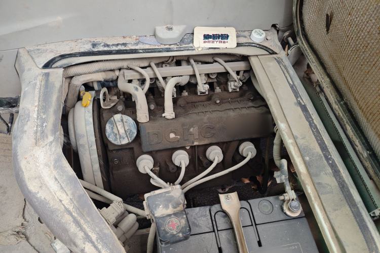 Used Jinbei New Hiace X30L 2018 1.5L Wealth Edition DLCG14 Engine Bay
