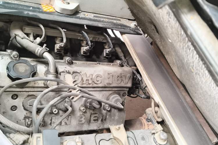 Used Jinbei New Hiace X30L 2018 1.5L Business Edition DLCG14 Engine Bay Left