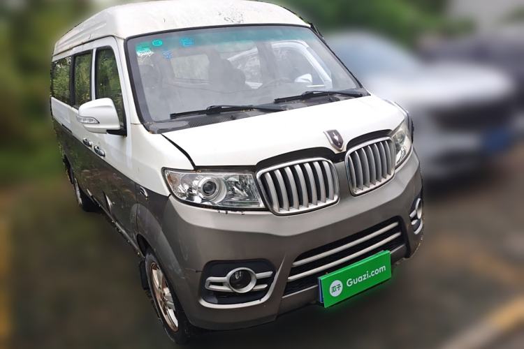 Used Jinbei New Hiace X30L 2018 1.5L Wealth Edition DLCG14 Front Right 45 Deg