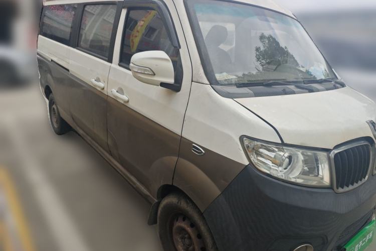 Used Jinbei New Hiace X30L 2018 1.5L Wealth Edition DLCG14 Front Right 45 Deg
