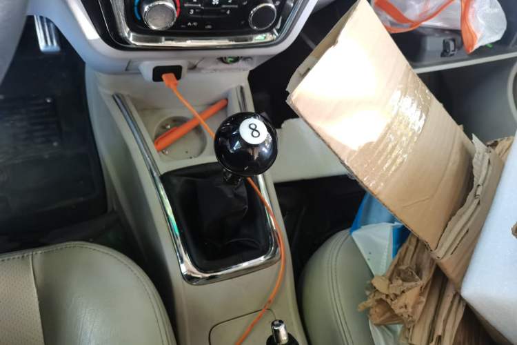Used Jinbei New Hiace X30L 2018 1.5L Business Edition DLCG14 Gear Lever