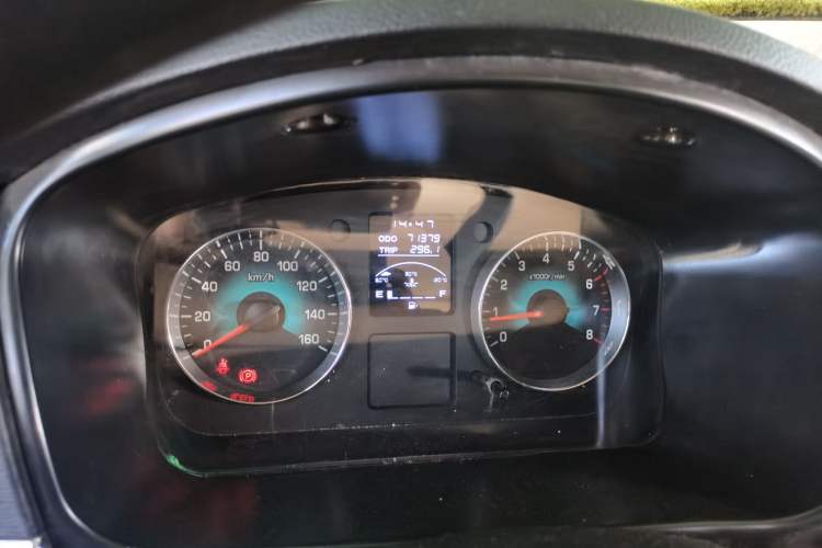 Used Jinbei New Hiace X30L 2018 1.5L Business Edition DLCG14 Instrument Cluster
